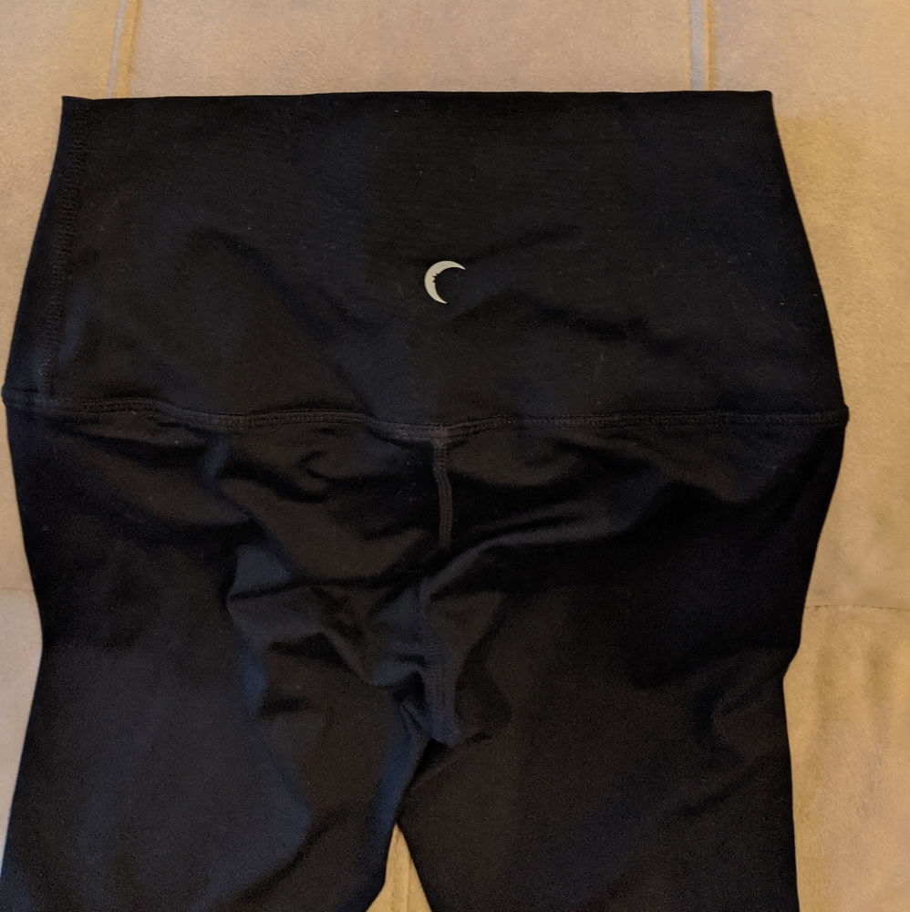 ZYIA Active black Capri Yoga pants